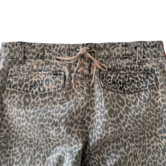 Pam & Gela Uniform Side Stripe Step Hem Pant in Leopard Sz 27 - Picture 5 of 7